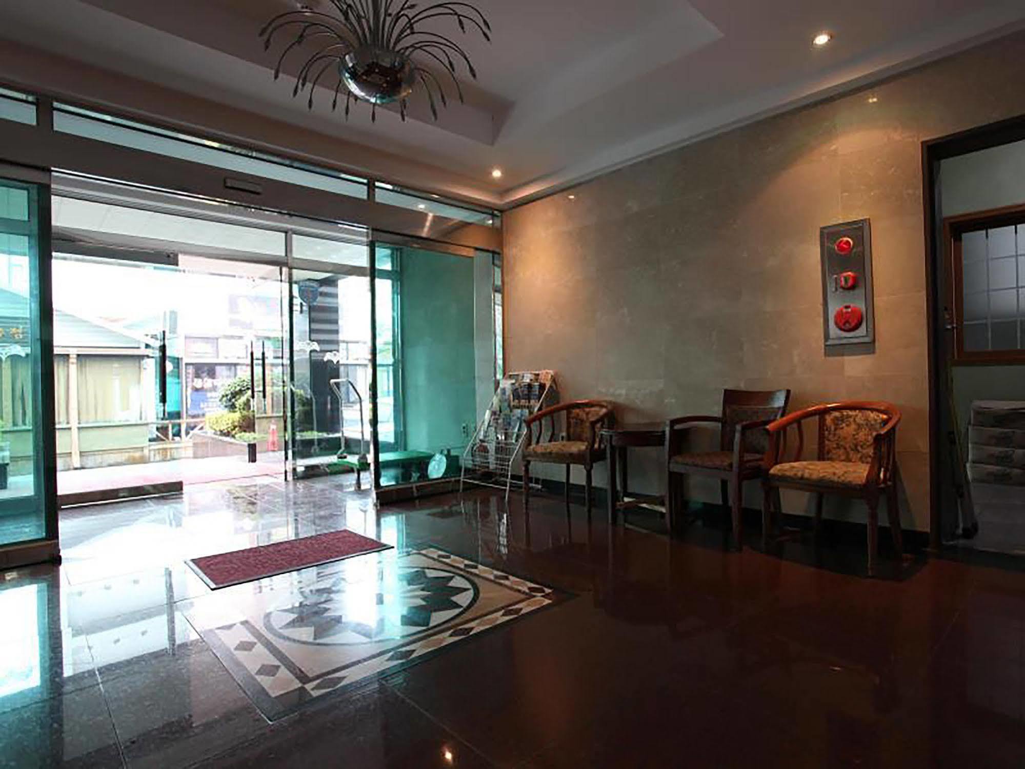 Monaco Hotel Jeju Exterior foto